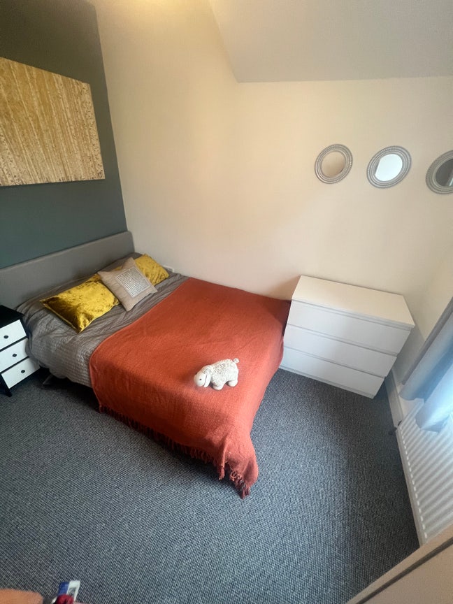 £50 for Quick Movers ! Cassio Road Double🎉 Main Photo