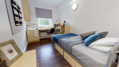  Ensuite Student Room IQ WimslowPark-Available NOW Main Photo
