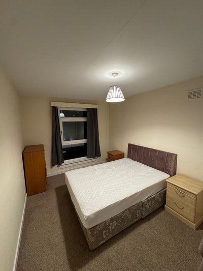 Room Available  Main Photo