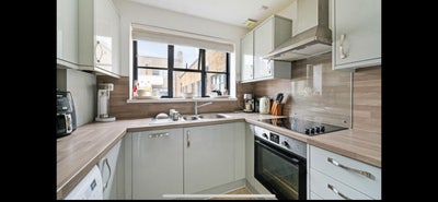 Spacious Double Room in Central London Main Photo