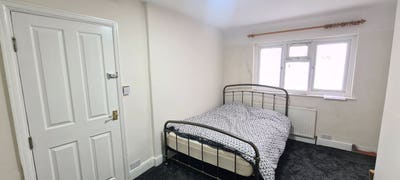 Hmo  double room in cowley incl all Main Photo
