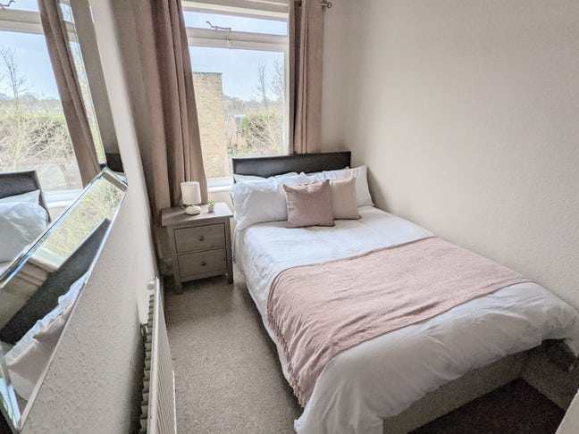Beautiful Rooms in Putney - Discounted Price⏬💸 Main Photo