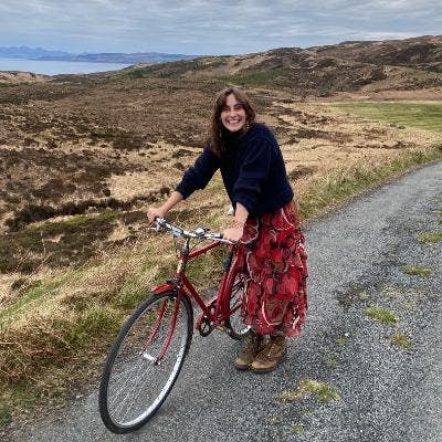 2 BED FLAT/HOUSE WANTED Main Photo