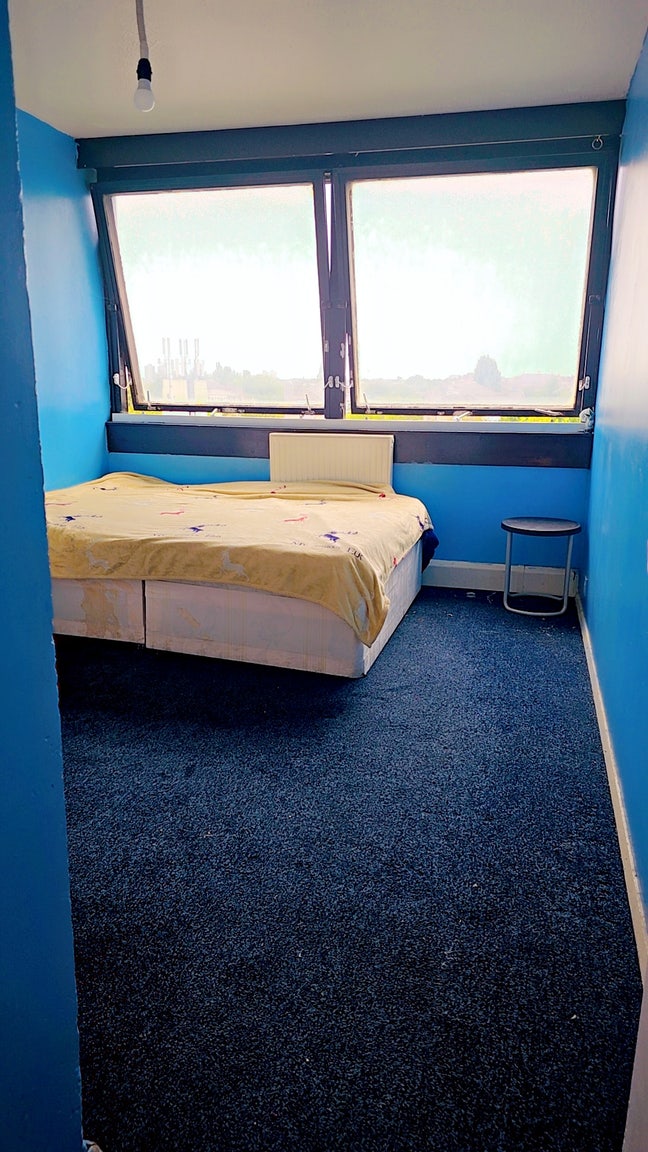 A nice Double room for rent Main Photo