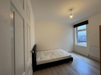 Single room  Main Photo