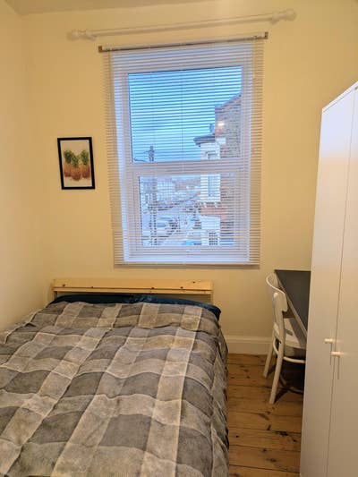 Double room in 2 bed house Willesden Main Photo