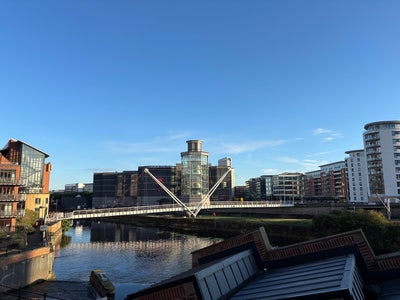 Bright spacious flat with stunning view  Main Photo