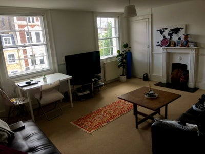 Double bedroom in Kentish Town Main Photo