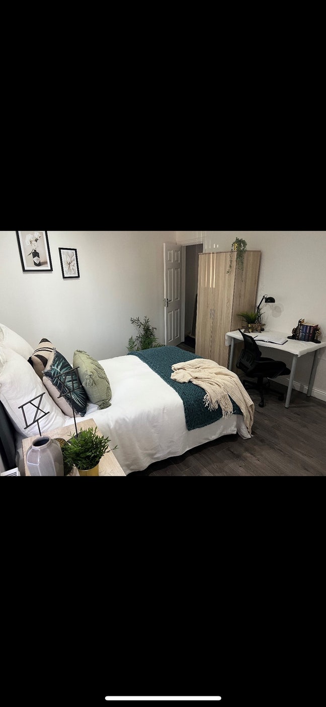 ⭐⭐ En-Suite Room. 1.5 Miles to The City Centre⭐⭐ Main Photo