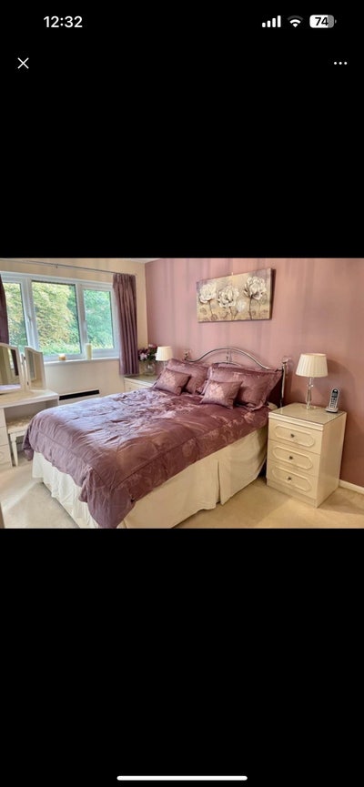 Double room available in Potters Bar Main Photo