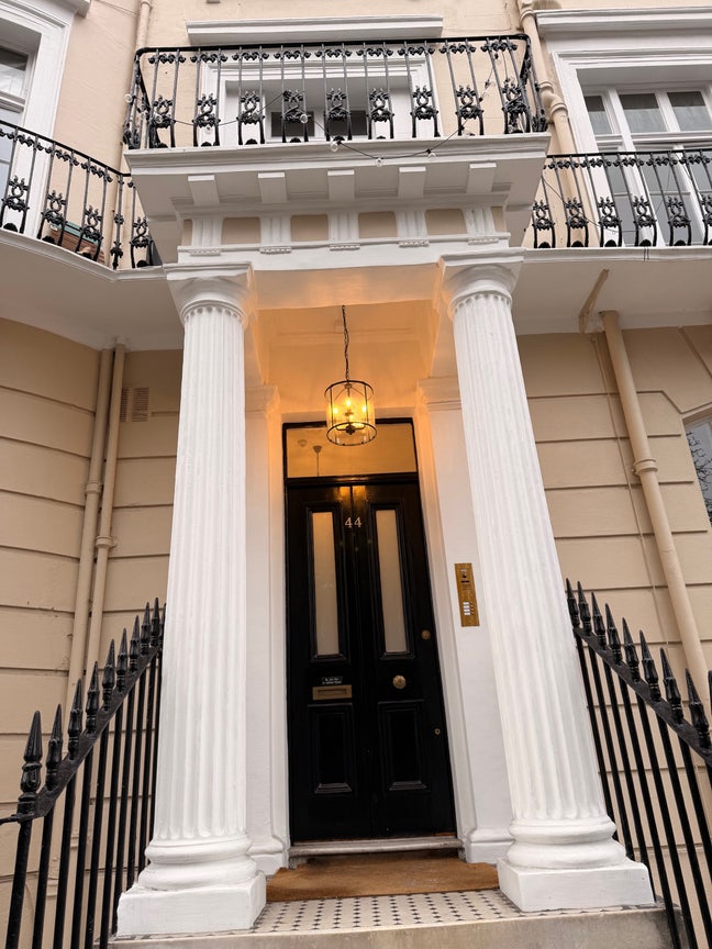 Amazing holland park flat  Main Photo