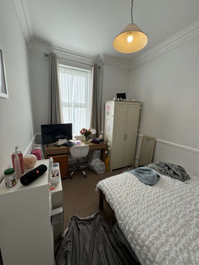 Tenancy takeover 5 bed jesmond Main Photo