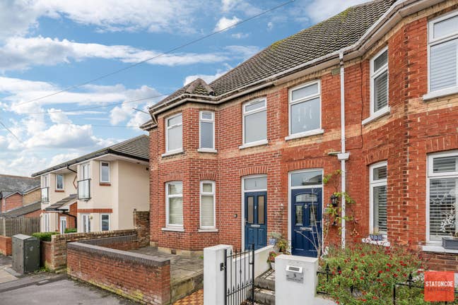 Double &pound;560 | Double En-suite &pound;695 | BH14  Main Photo