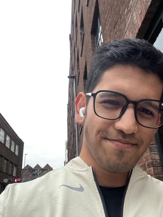 Looking to move in.  Main Photo