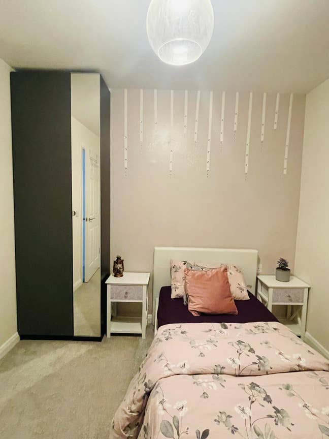 Single room in shared house ( prefer girls ) Main Photo