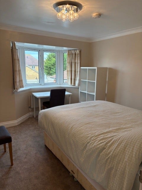 Comfortable Room in Detached House Main Photo