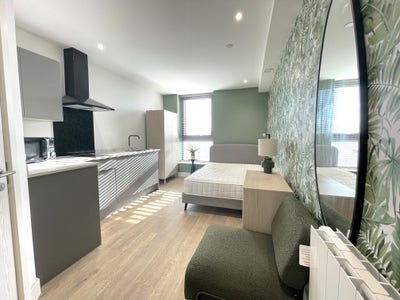 🏙️ Modern Studio Room, All Bills included! Main Photo