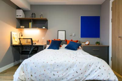 Immediate Move In! - Luneside (Studio) Main Photo