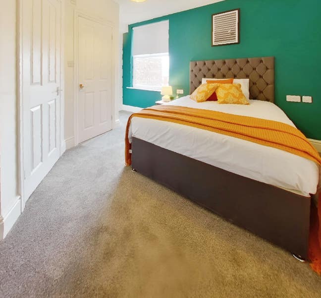 En-Suite Rooms close to Birkenhead Main Photo