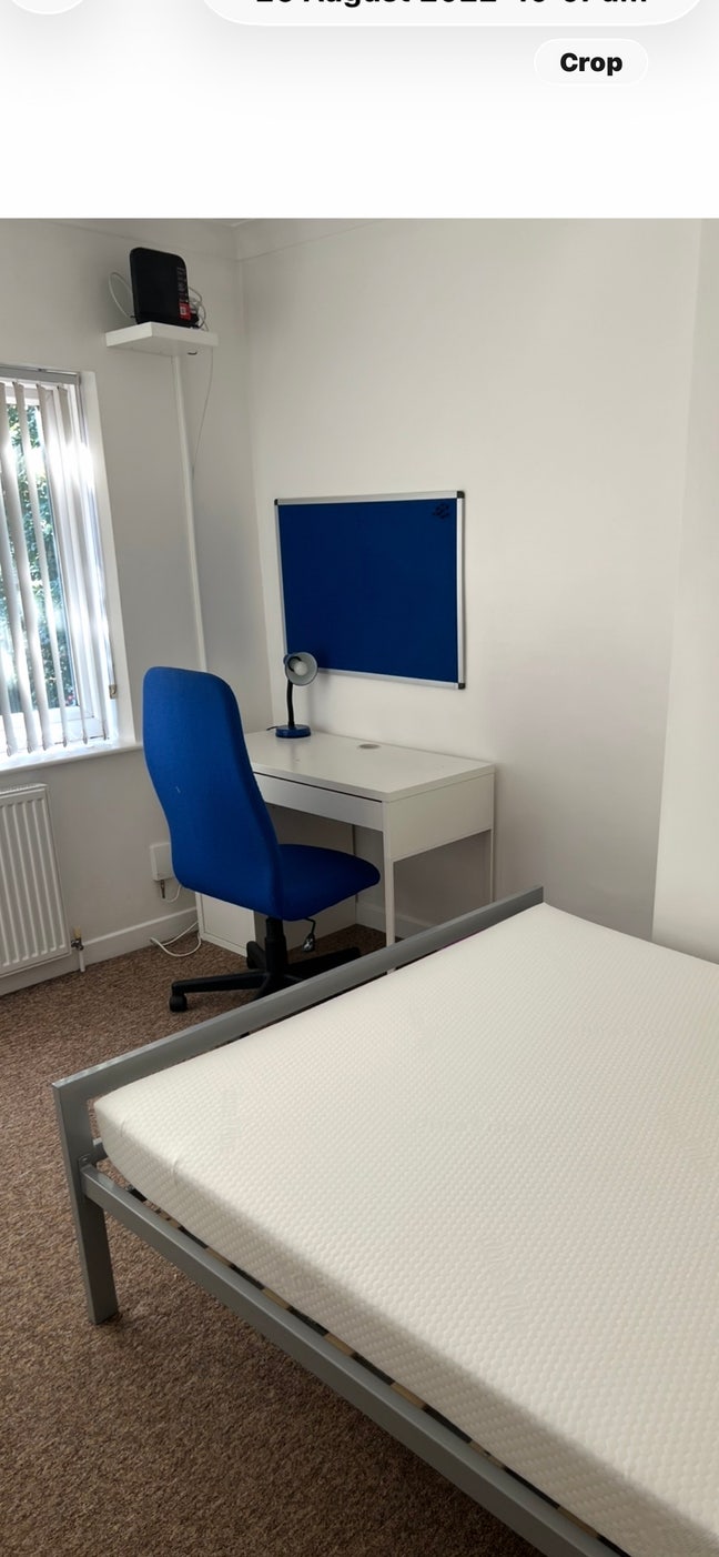 15 minute walk to UEA Main Photo