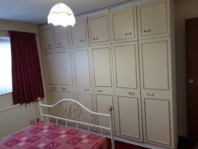 Spacious double room to Rent ,All bills included Main Photo