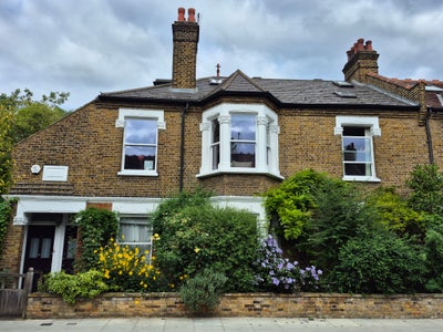 Garden Flat with Beautiful Garden Main Photo