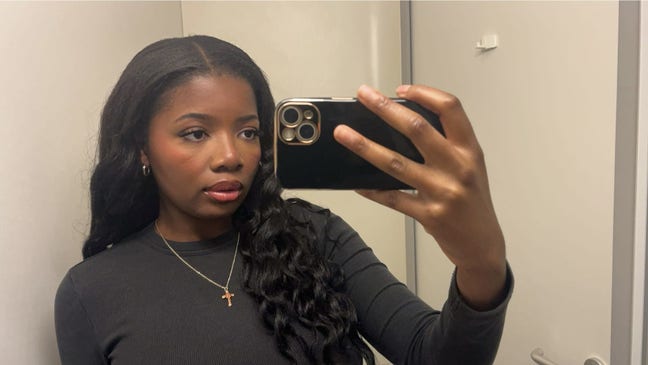 Student Female seeks a double room Main Photo