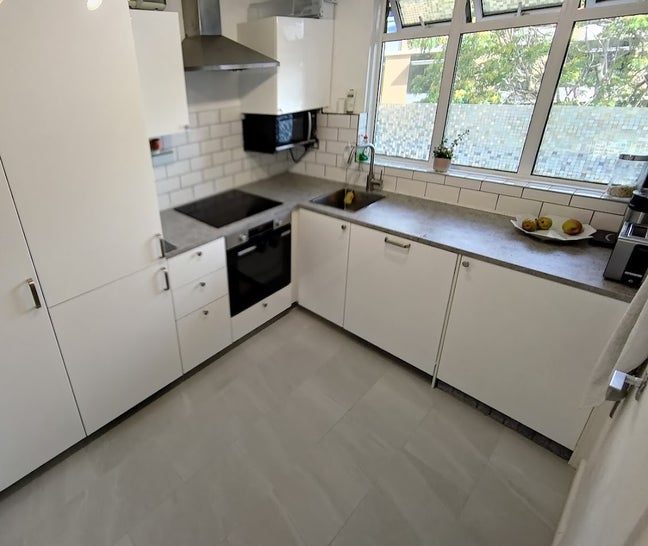 Quiet room by the City. LGBT preferred. Bills excl Main Photo