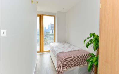 Canary Wharf Single Room with Balcony! Main Photo