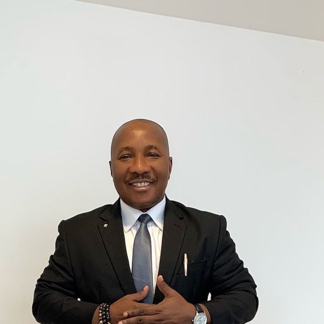 52 year old Male seeks a double room Main Photo