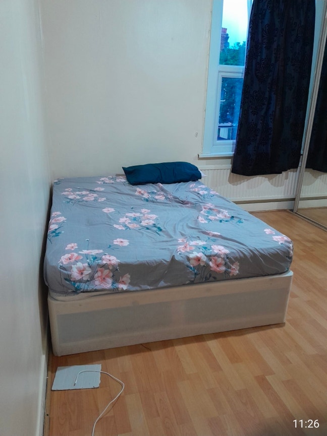 Double room available in eastham E6 2AQ  Main Photo