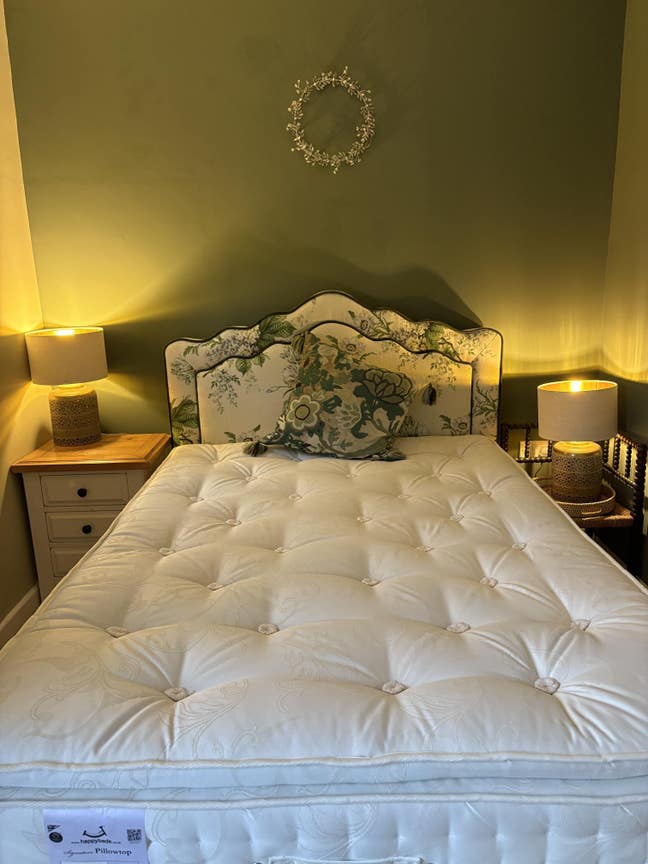 1 Bed Studio near Goodwood Main Photo