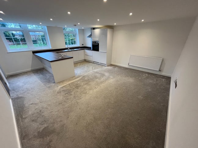 Two Bedroom Property in Central Worksop Main Photo