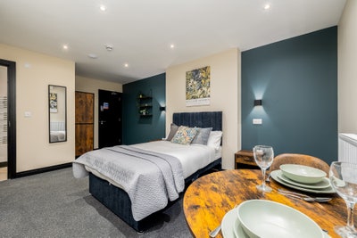                Last En Suite Room Available Here  Main Photo