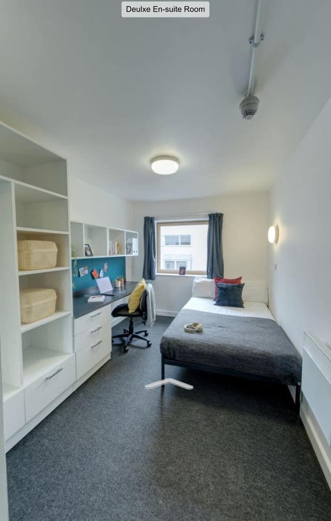 2 En_Suite room is available for rent in - LU1  Main Photo