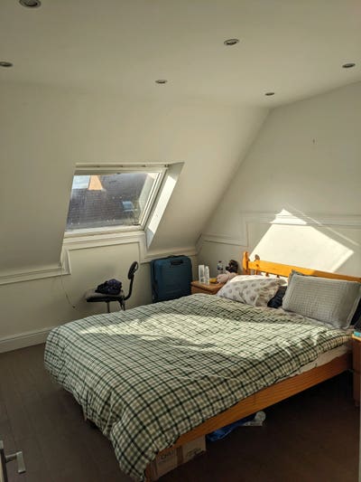 Large Double Bed En-Suite  Main Photo