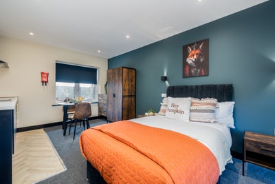 Stunning New Studio✔️ CV11 Town Centre Location✔️  Main Photo