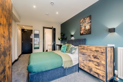 Stunning New Studio✔️ CV11 Town Centre Location✔️  Main Photo