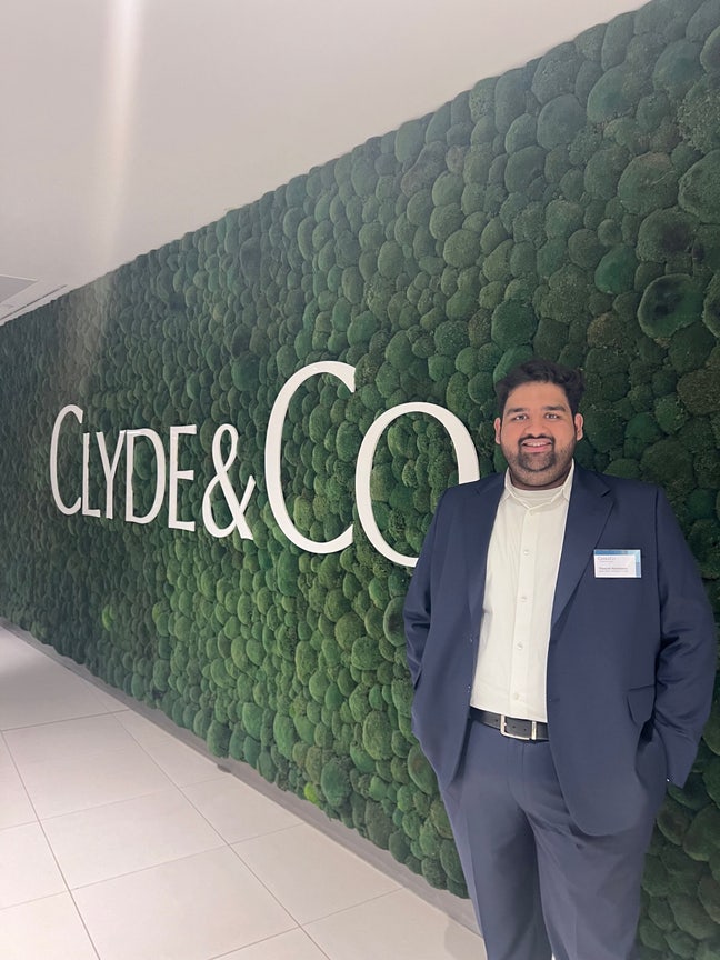 Lawyer Looking for Peaceful Flat  Main Photo