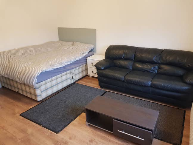 Extra large double room in Finchley Central  Main Photo