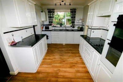 Beautiful 4 Bed Family Home | Maybush SO16  Main Photo