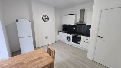 Harlesden** Refurbished 2 Double Bedroom Flat*Gard Main Photo