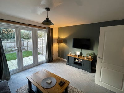 Modern double room available near Nantwich Main Photo