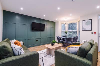 Newly Finished Refurb, Armley - 6 Bed, 6 En-Suite Main Photo