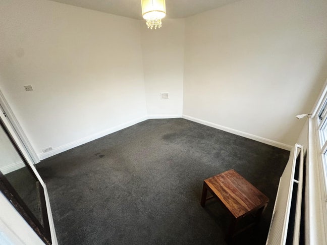 ✨ Brand New 2-BedFlat – Romford RM5  Main Photo