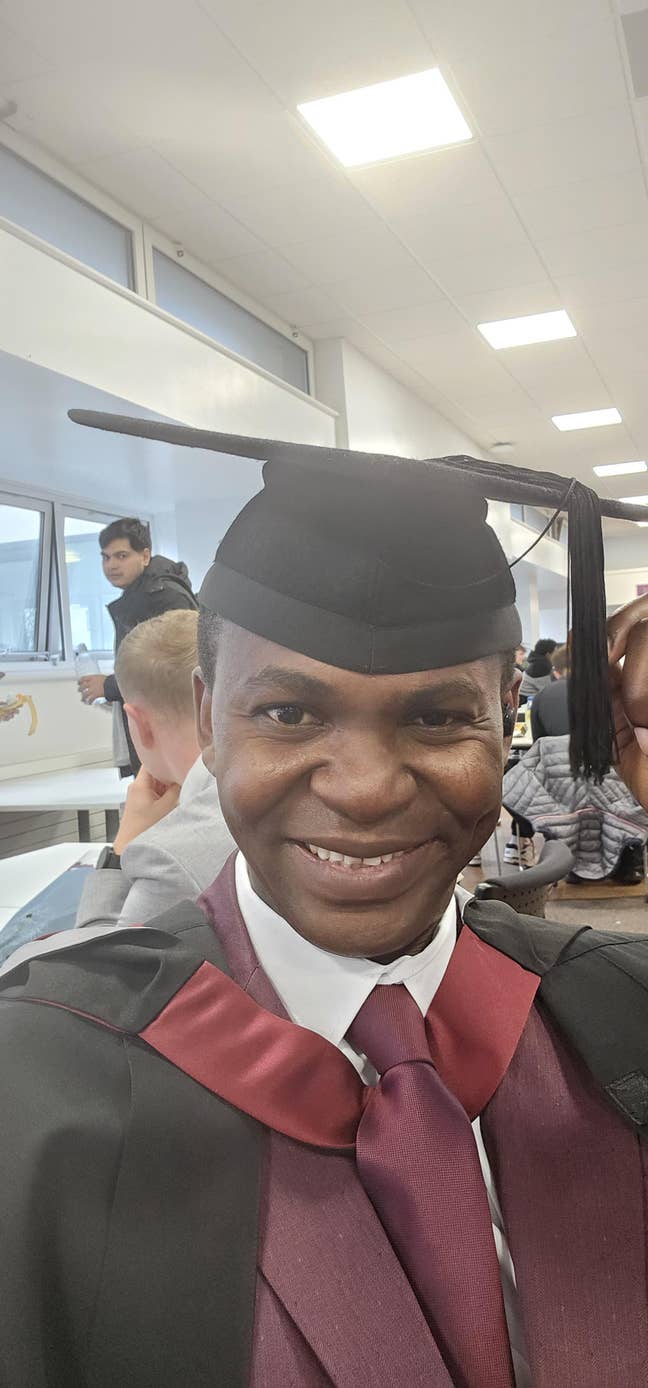 I am a professional male aged 42. I am lookin... Main Photo