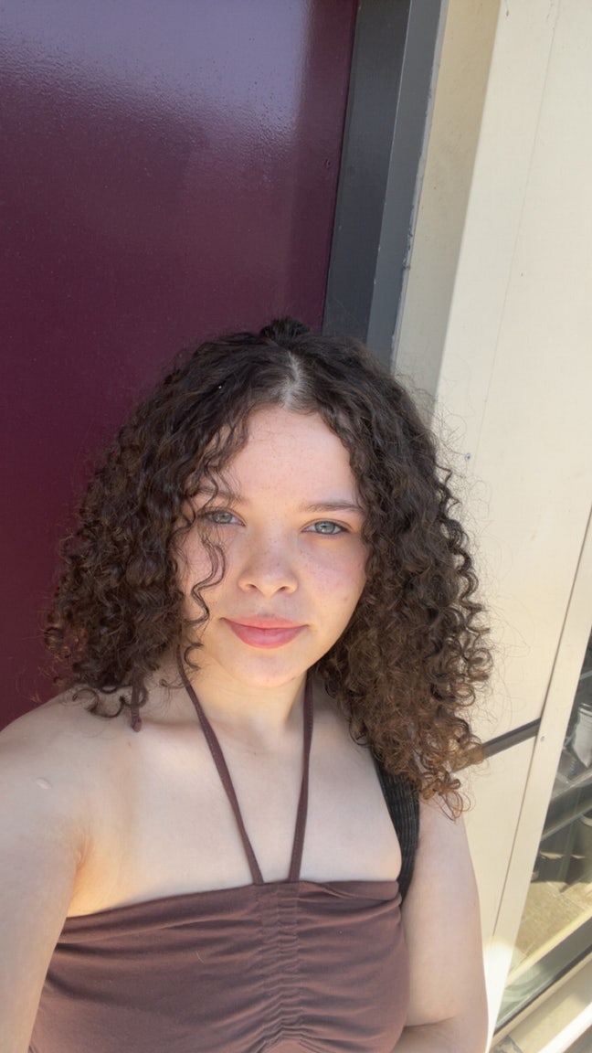 Looking for flatmates  Main Photo