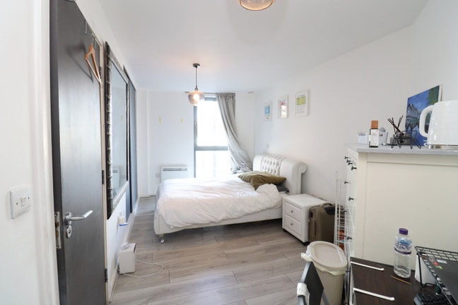 3 Contemporary Ensuite Doubles – Aldgate/Limehouse Main Photo