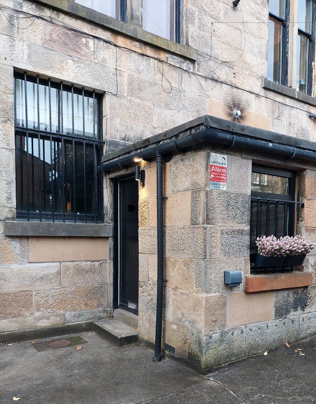 Newly Refurbished 1 Bed Flat in Dowanhill Main Photo