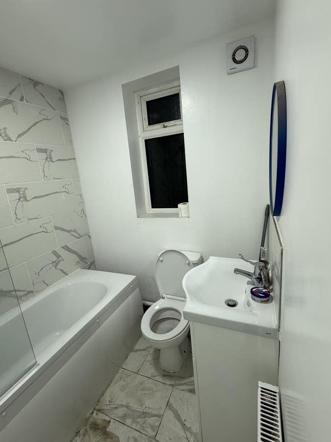 Single room to rent Main Photo